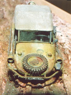 plastik_militaerfahrzeuge_schwimmwagen1.jpg (30815 Byte)